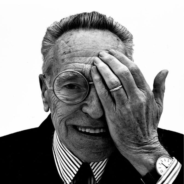 アキッレ・カスティリオーニ Photo: J.B. Mondino, courtesy of FLOS。