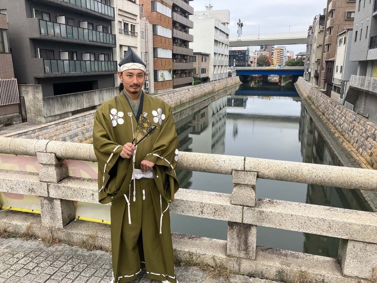 円頓寺商店街から堀川に渡る橋。