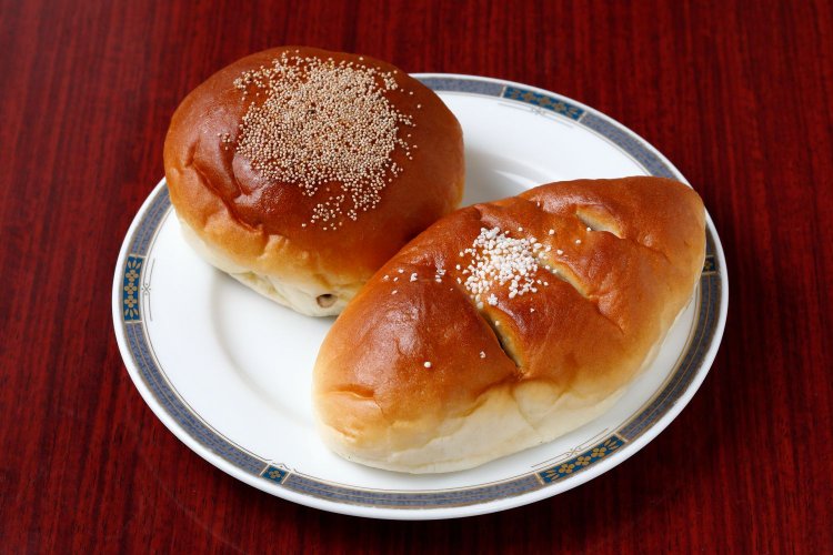 ドリンクを注文すれば、1階のパンを9階で食べることも。