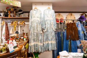 高円寺　AiLeen by GROGGROG