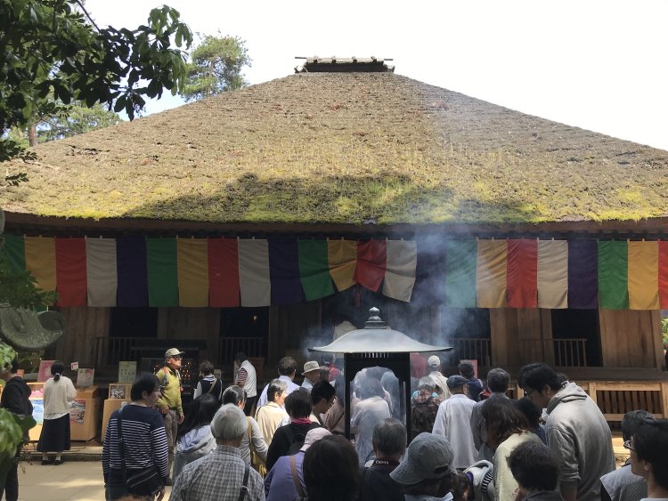 重要文化財に指定されている本堂。