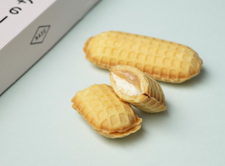 バターのサンド ミルク8個入り2592円。