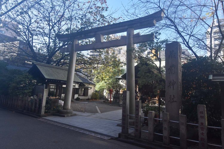 相撲興行も行われた蔵前神社。
