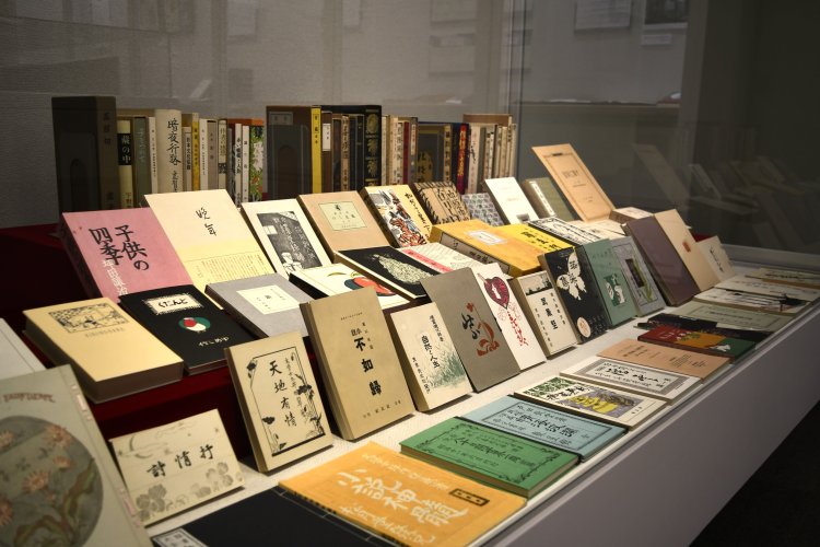 複刻版コーナー。