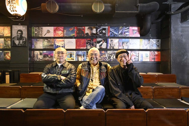 左から、くりぼーさん・山口六平さん・ゴト珍さん。