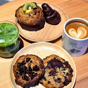 人気ベーカリーの新カフェブランド『AMAM DACOTAN cafe&bake』が誕生！〜黒猫スイーツ散歩 原宿表参道編30〜