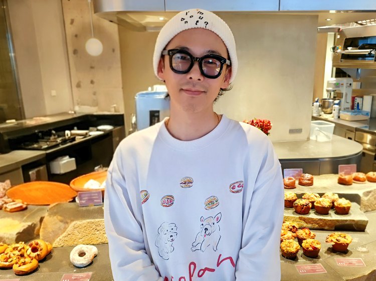 オーナーシェフの平子良太さん。