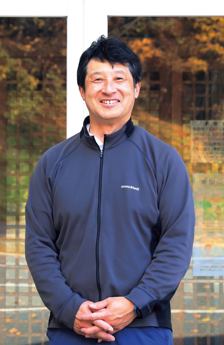 『源七露天の湯』齋藤源一郎さん。「例年12月下旬から雪見風呂を楽しめます」。