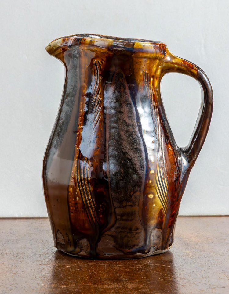 七寸ピッチャー（小鹿田焼・坂本工窯）8000円。