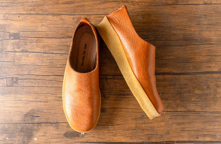 リバースで作るセミオーダーの革靴2万7500円〜。