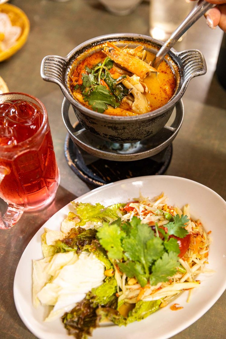 深夜の浅草で気分はタイへ。