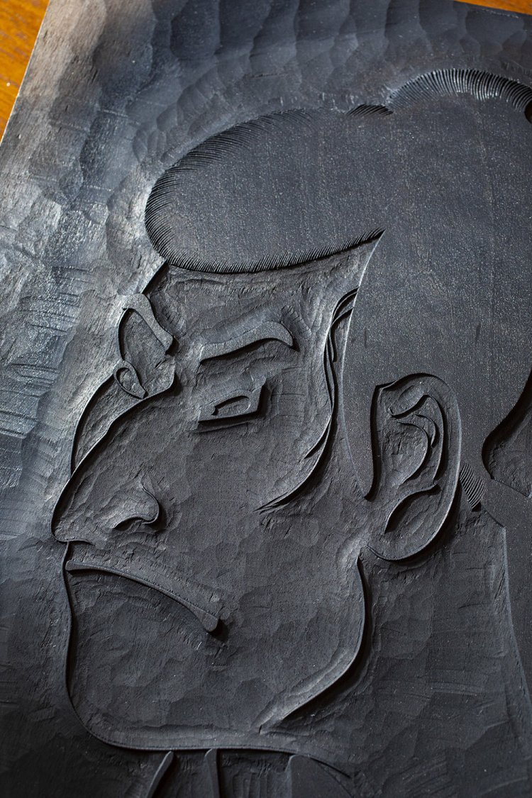 東洲斎写楽の「三代目大谷鬼次江戸兵衛」を彫った版木。髪の毛の繊細な彫りに見入る！