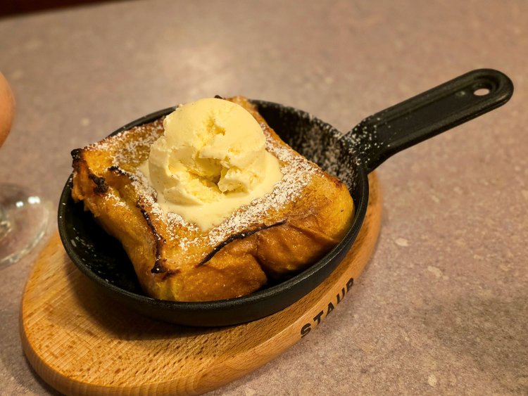 34黒猫原宿表参道