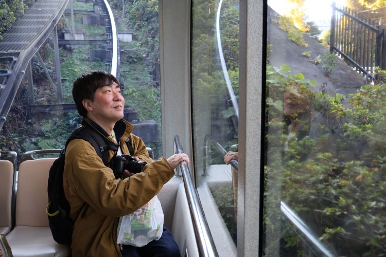 倍賞千恵子さんのアナウンスが流れる車内。