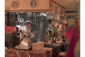 浅草ワイン屋VINO ABE