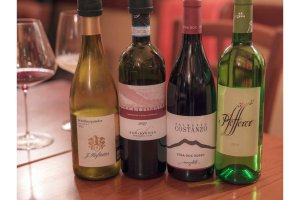 浅草ワイン屋VINO ABE