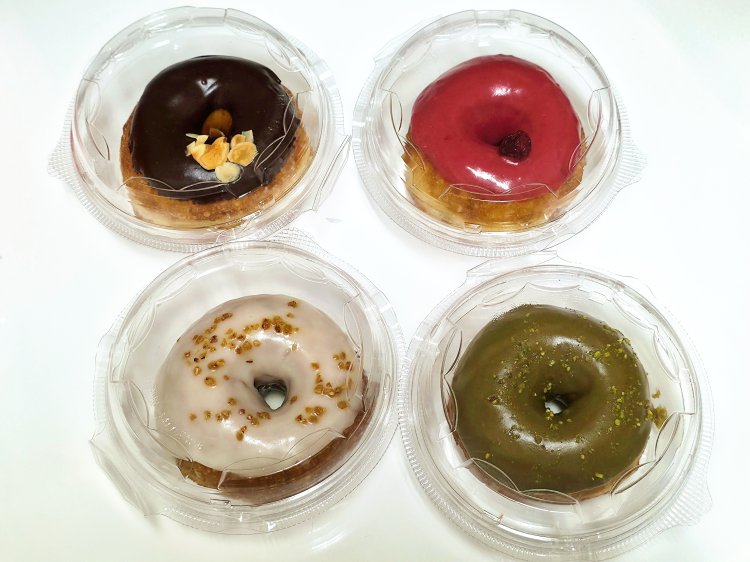 黒猫スイーツ散歩手土産編