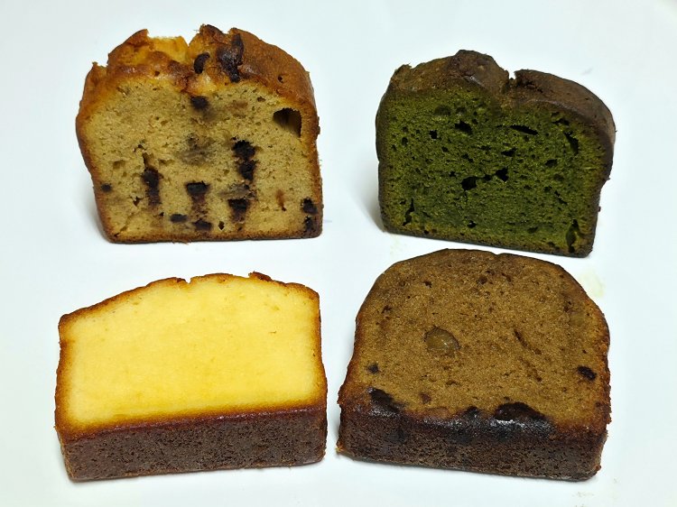 （左上から時計回りで）ソイチョコバナナ、ソイ抹茶、ソイカフェ、ソイプレミアム。