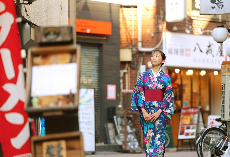 フォーナ所属タレントの美濃屋マチコさん。