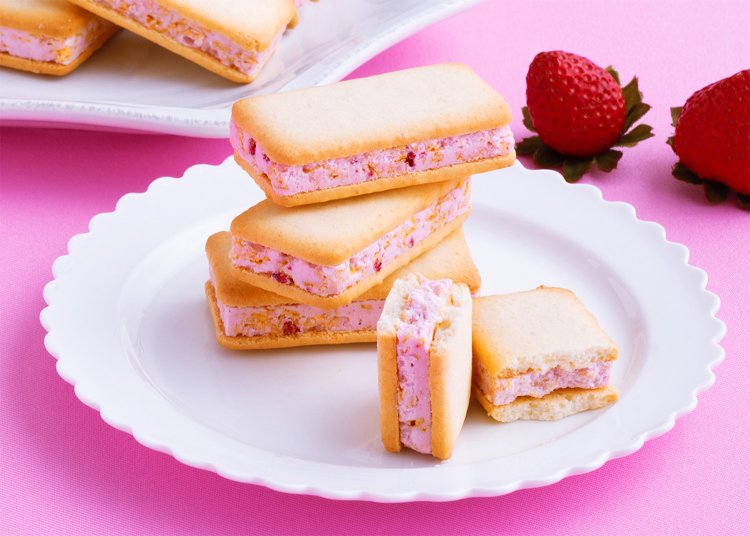 『苺のワルツ』のあまおう苺のバターサンド5個入り。