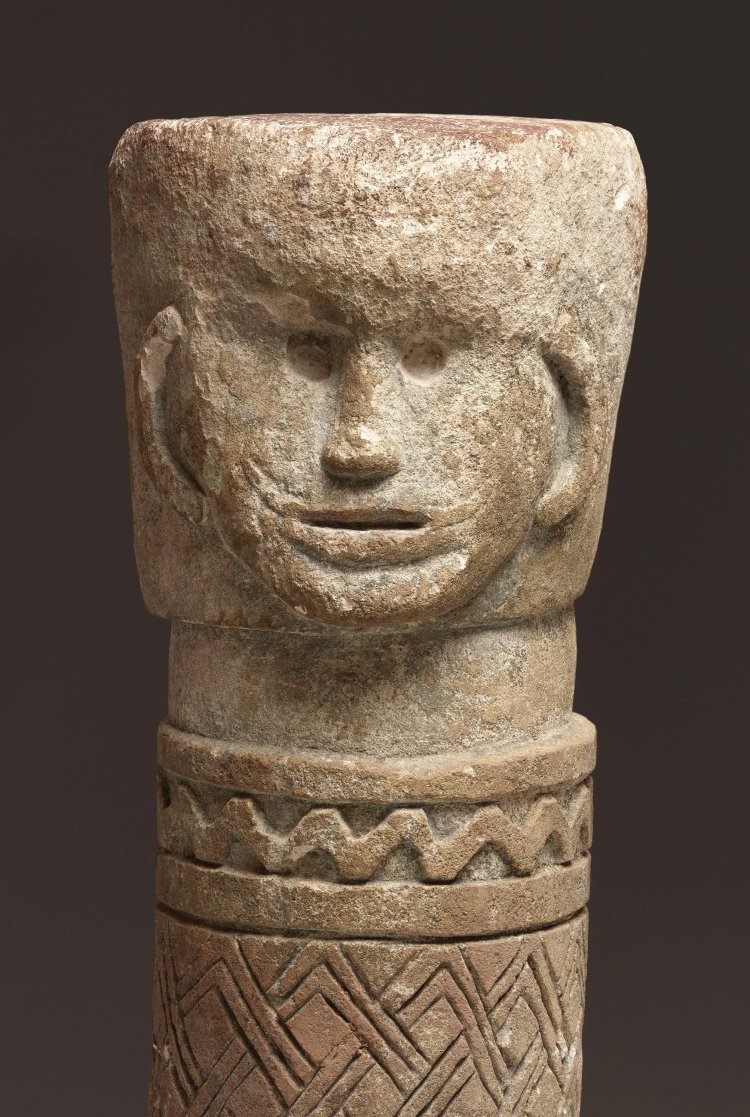 人物像石柱（部分） 産地不詳 19～20世紀前半。