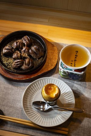 日本酒と小鉢 はやし