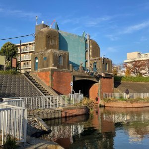 京急蒲田～雑色～六郷水門。街なかに残された“水の跡”とかつての風景を訪ねて【「水と歩く」を歩く】