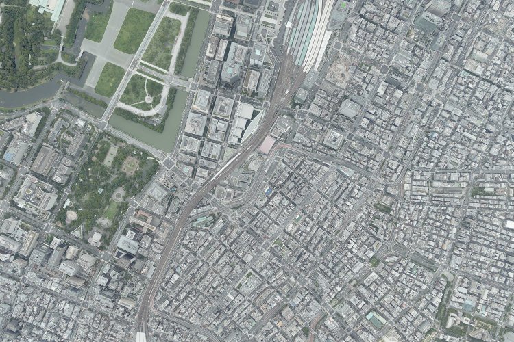 有楽町駅周辺の空中写真（出典＝国土地理院、2019年撮影）。