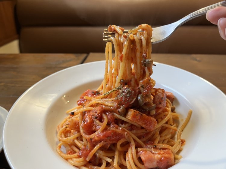 トマトの旨味が凝縮された、オーソドックスなアラビアータだ。