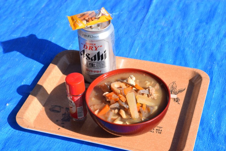 今まで食べてきた豚汁の中でも屈指の旨さ。