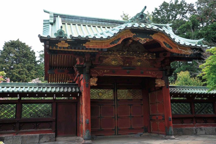 徳川綱吉霊廟勅額門