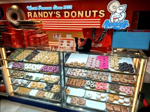 黒猫スイーツ散歩手土産編