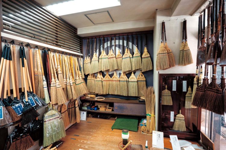 職人技が光る箒で日々の暮らしを豊かに。