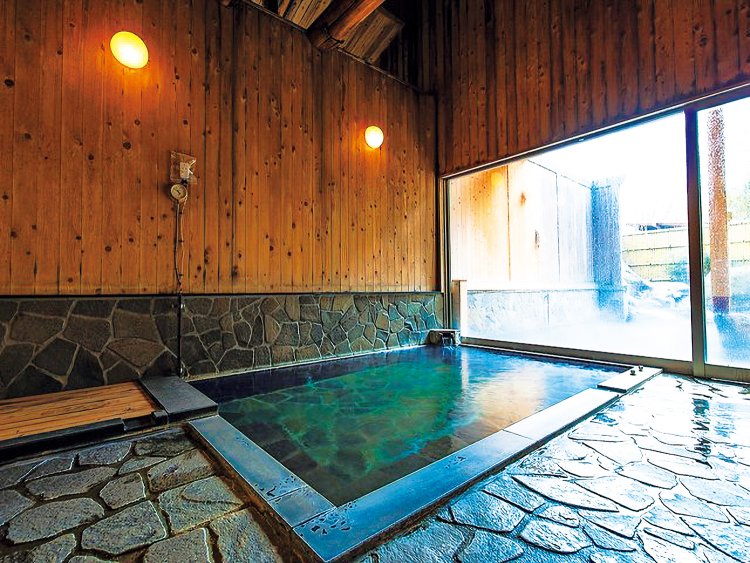 肌になじみやすい湯は美肌効果も期待できる。