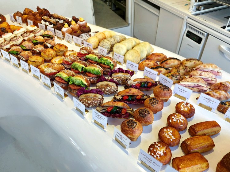 13黒猫駒沢大学