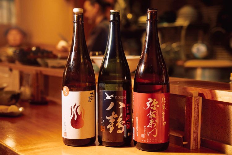 日本酒グラス800円～。