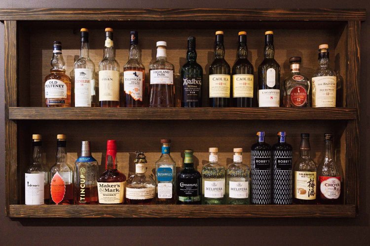 おこげにウイスキーがよく合う。