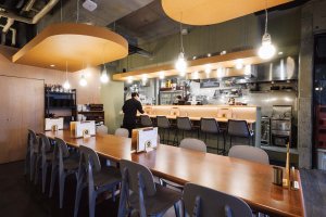 焼とり・鍋 炭トマ