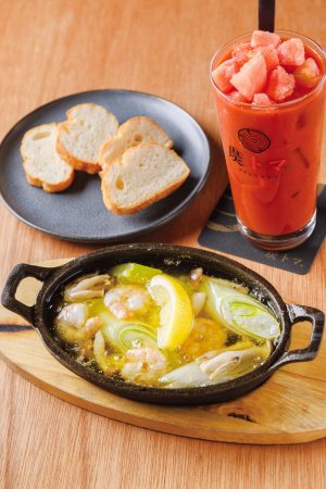 焼とり・鍋 炭トマ