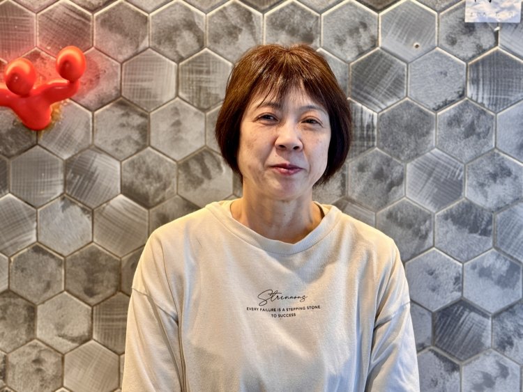 店主の入船理江さんは食堂のベテラン。