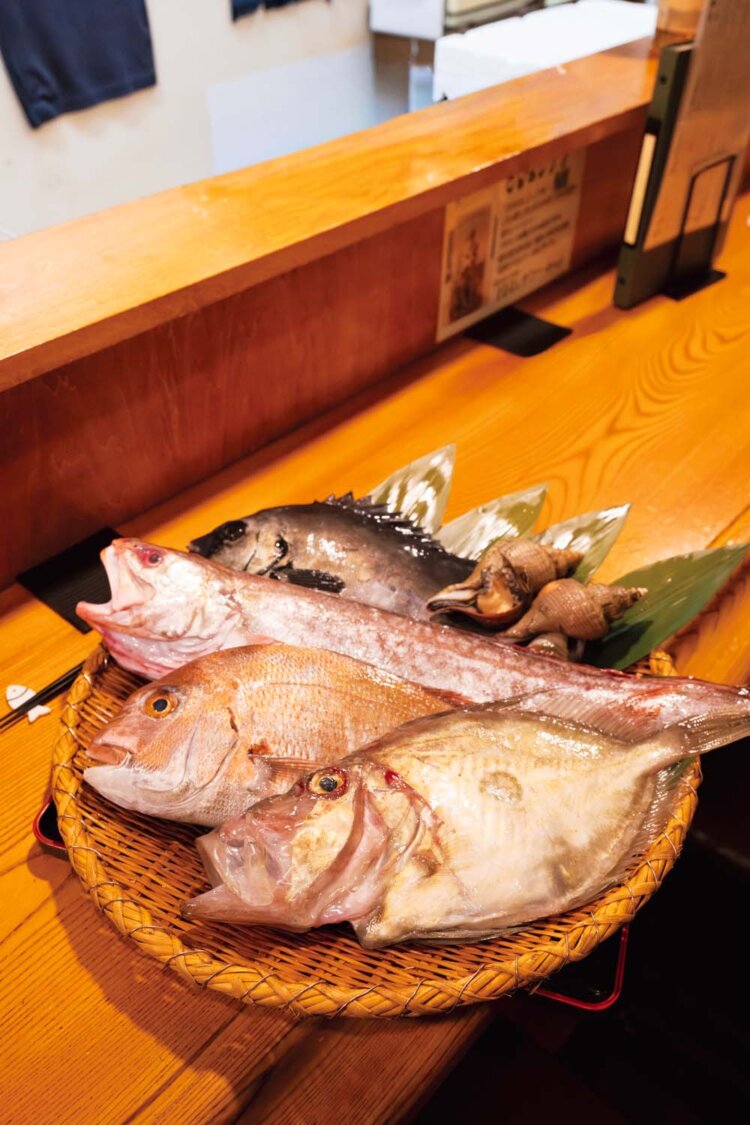 新潟から届いたばかりの鮮魚。