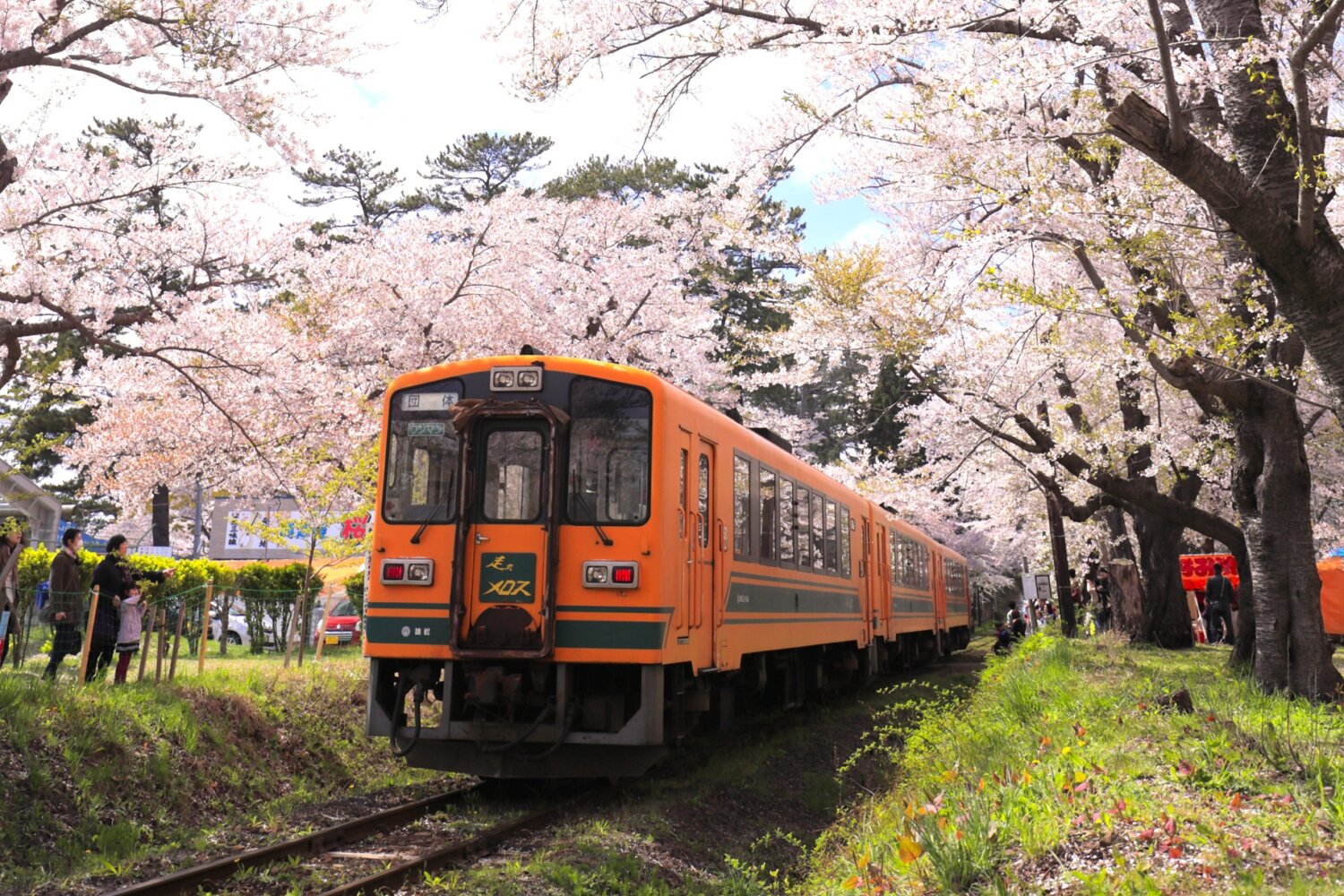 五所川原1_トップ画像および同写真タテからサシカエ