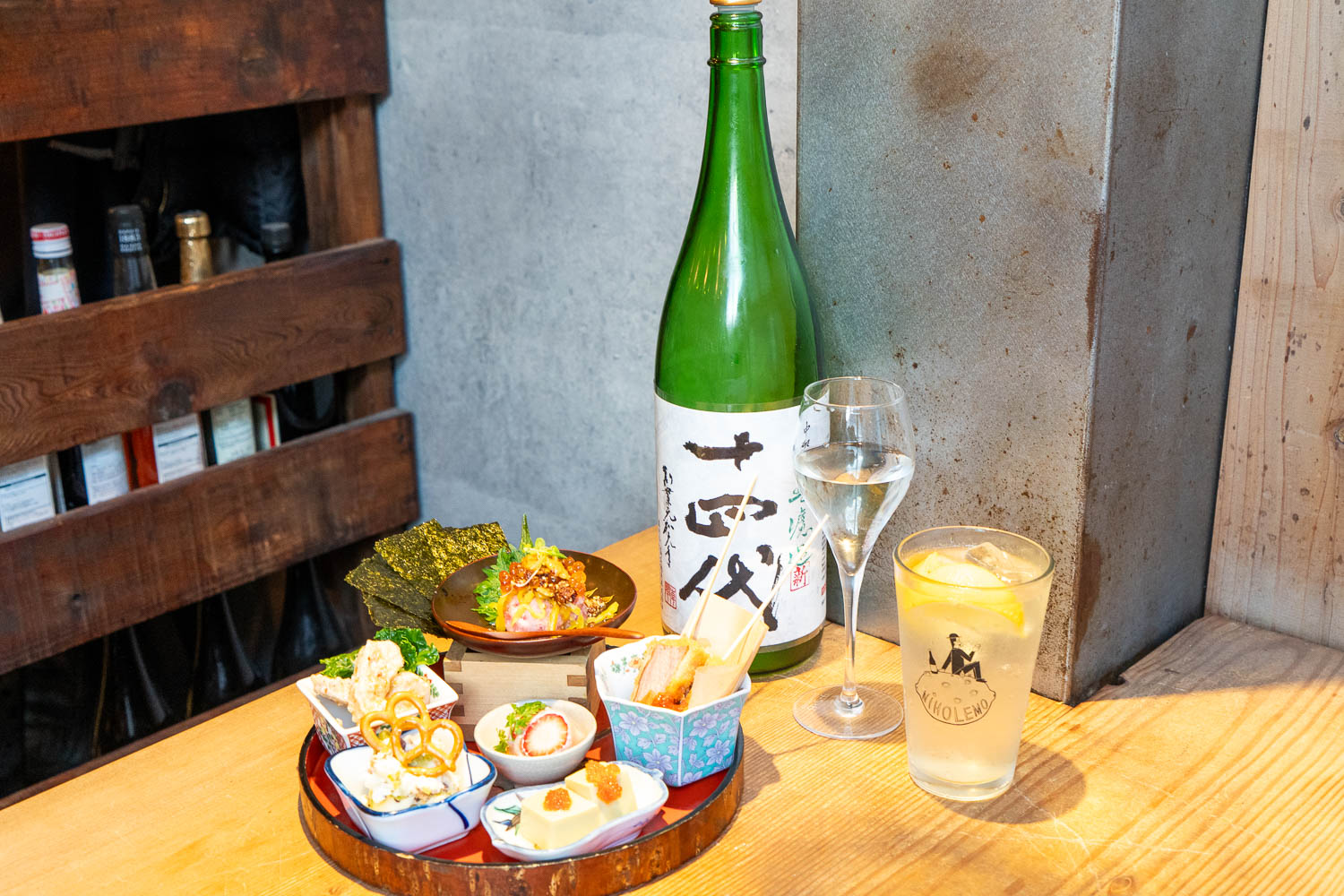 高円寺　酒場ニホレモ