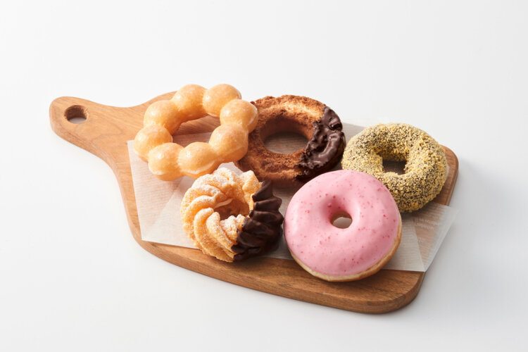 一人暮らし在宅ワーカーの孤独を和らげた、幼なじみとのミスド【東京チェン飯diary】