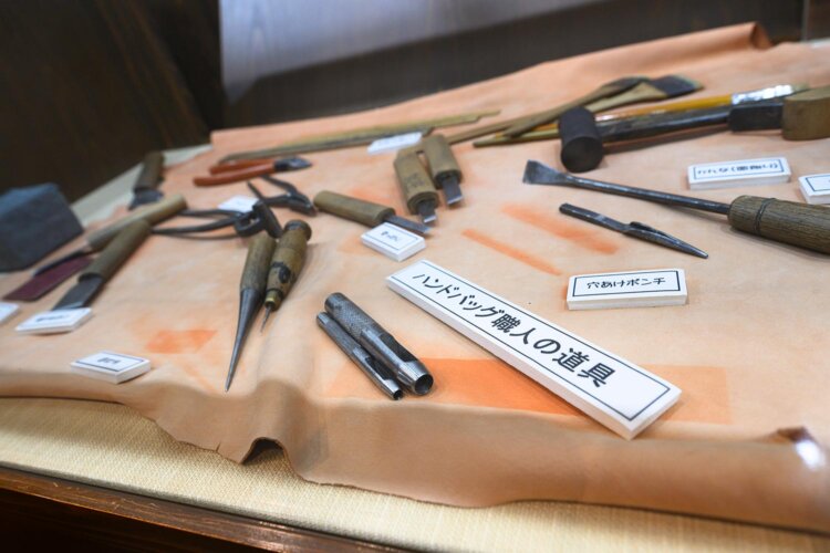 「ぱりっせ」に展示されている道具の数々。