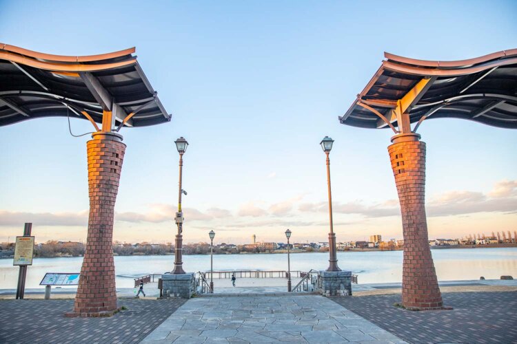 大相模調節池は越谷レイクタウンのシンボル。