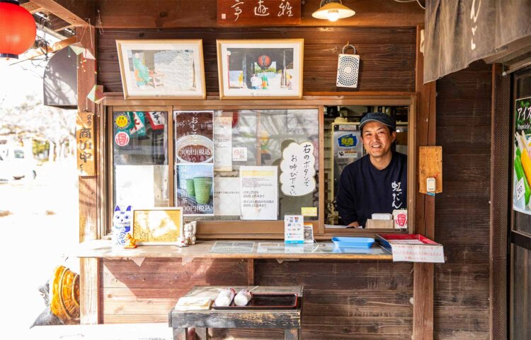 「団子は幼い頃からおやつ」と冨田さん。