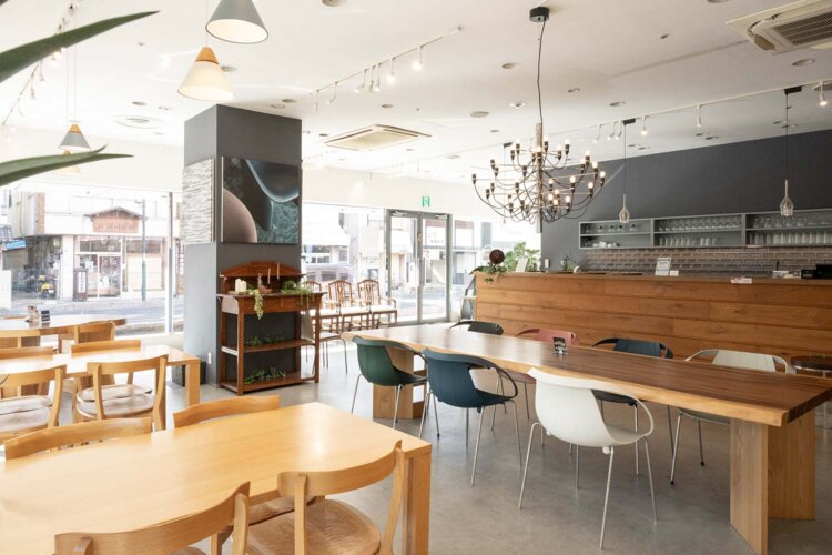 【散歩の達人】TAKUMI-SALONE_4