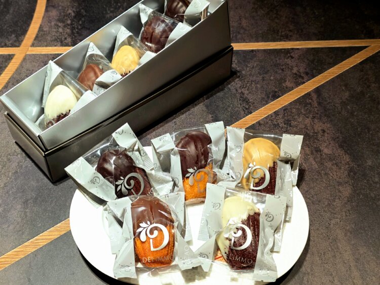 ショコラマドレーヌ5個セット1706円。