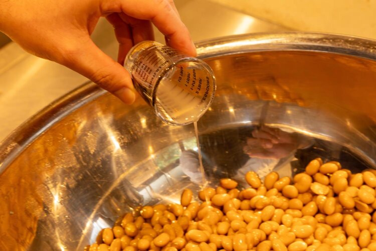 三大納豆菌の一つである成瀬菌を採用。